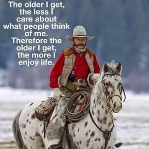 Meet your Posher, Luis